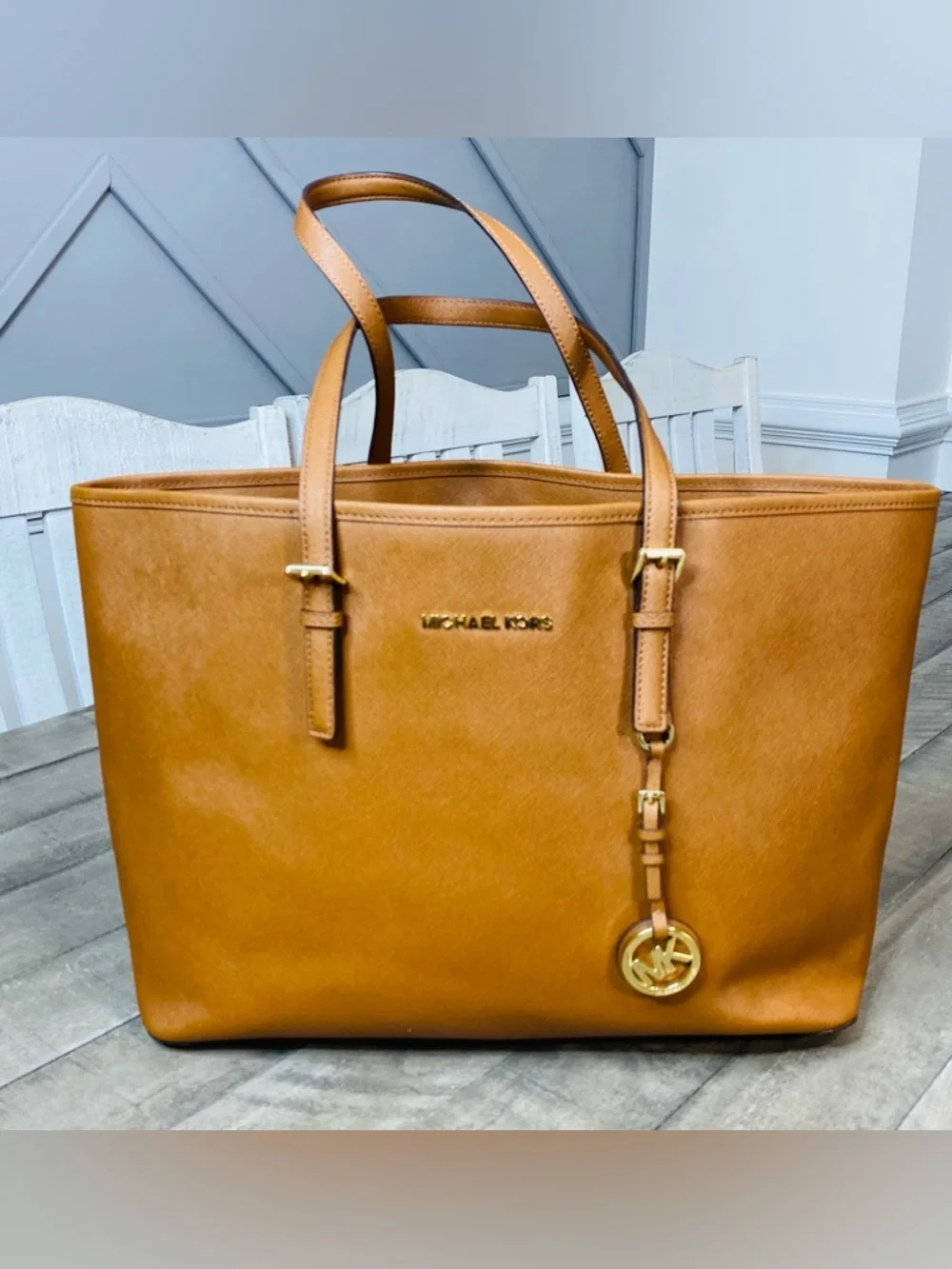 Michael Kors Jet Set Large Saffiano Leather Tote Bag - Honey/Tan - Picture 2 of 12